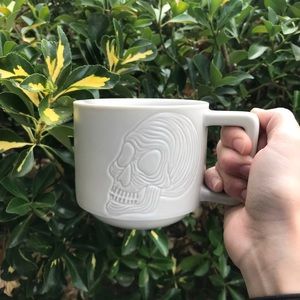 Starbucks Halloween ‘19 white skull mug